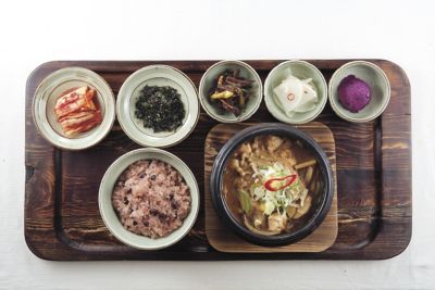 韓国料理 韓食 古家/カンコクリョウリ　カンショク　コガ 【イートイン／新宿　本館７階】海鮮テンジャンチゲ定食