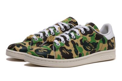 ＜A BATHING APE(R)・BAPE(R) (Men)＞スニーカー　【ＢＡＰＥ　×　ＡＤＩＤＡＳ】ＳＴＡＮ　ＳＭＩＴＨ　ＢＡＰＥ　ＡＢＣ　ＣＡＭＯ　１Ｋ２３－１９１－９０１