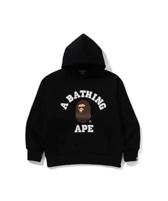 ＜A BATHING APE(R)・BAPE(R) (Men)＞パーカー　ＣＯＬＬＥＧＥ　ＰＵＦＦＹ　ＲＥＬＡＸＥＤ　ＦＩＴ　ＰＵＬＬＯＶＥＲ　ＨＯＯＤＩＥ　００１ＰＰＫ８０１０１２Ｍ