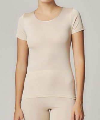 ＜L’ANGELIQUE (Women)＞ＳＩＬＫ　ＦＲＡＩＳＥ　シルクフライス　半袖　ＬＩＢＣ１７１