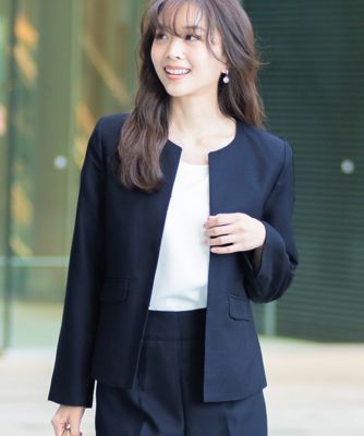 ノーカラージャケット＆ストレートパンツの２点セットアップスーツ スモールサイズ | ファッション・服 | 三越伊勢丹オンラインストア・通販【公式】