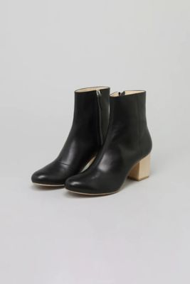 ショートブーツ　ｗｏｏｄ　ｈｅｅｌ　ｂｏｏｔｓ　６５＿ｓｑｕａｒｅ（ｍａｐｌｅ）