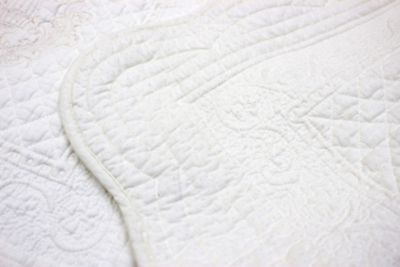 ★刺繍＆コットン多針キルト　ロマニスシリーズ　マット