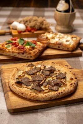 ＜北海道旭川市/HOKKAIDO　PIZZA　giocoso＞★【産直】冷凍ピザ　北海道グルメピザセット
