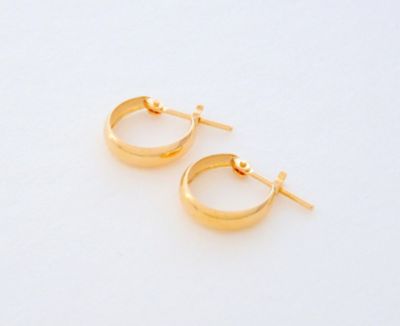 ★Ｋ１８ＹＧピアス
