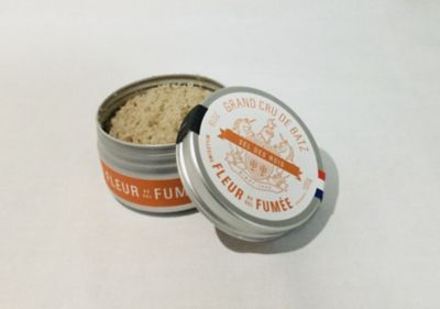 ＜バッツの塩＞★フルール　ド　セル　フュメ（燻製）　１００ｇ