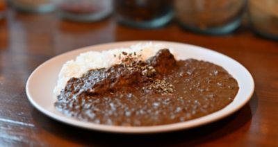 ★【産直】キーマカレー３個、ほうじ茶２本セット
