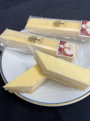 ＜宮崎/ケーキハウスくるみの里＞★【産直】ふーちゃんのチーズバーとフーちゃんの生チョコバー詰合せ