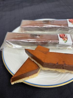 ★【産直】ふーちゃんのチーズバーとフーちゃんの生チョコバー詰合せ