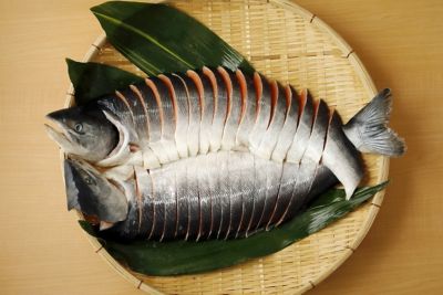 【父の日】３０３．★【産直】天然極上　北海道産　甘汐時鮭