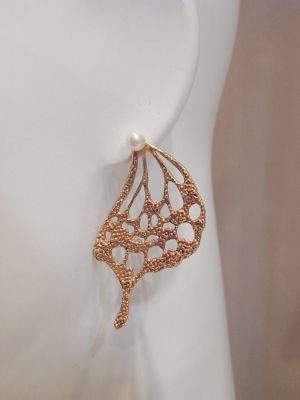 キュロヨン　パピヨンピアス