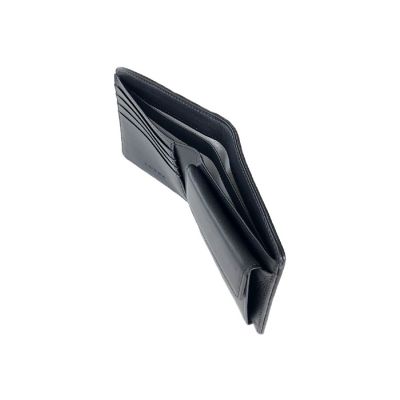 ★ウリボウノイ　ウォレット二つ折り財布
