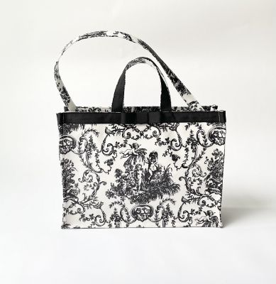 ＜Maison Marianne＞★トワルドジュイ柄　Ａ４横型トートバッグストラップ付　ブラック