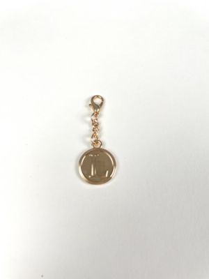 イニシャルチャーム