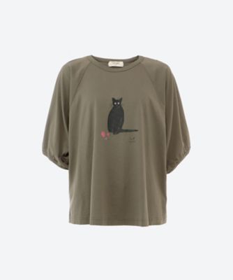 ＜super hakka feuille (Women/大きいサイズ)＞ＳＵＰＥＲ　ＨＡＫＫＡ×椎木彩子「猫と、花」プリントドルマンＴシャツ