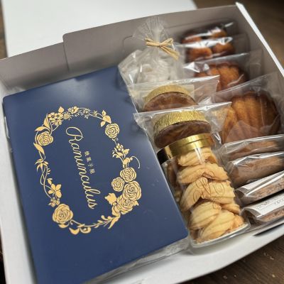 ★アイシングクッキー入りクッキー缶とフランス菓子セット