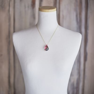 ★【産直】【Ｃｒｙｓｔａｌ】　ドロップペンダント　「Ｔｗｉｎｋｌｅー華」１４ＫＧＦチェーン付き