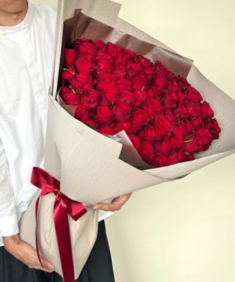 令和６年度　最終出品　薔薇と共に感謝を込めて(^^) バラの花束60本 | 第一園芸/ダイイチエンゲイ | 三越伊勢丹