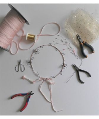 ＜Astrid Lecornu＞★【事前予約】「アストリッドさんと作るワイヤーアート｜お花のリース」９月２８日（日）午前１１時～正午