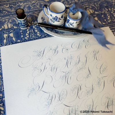＜Melodies Graphiques＞★【事前予約】竹内仁海・カリグラフィーレッスン「アングレーズ体大文字」１０月４日（土）開催