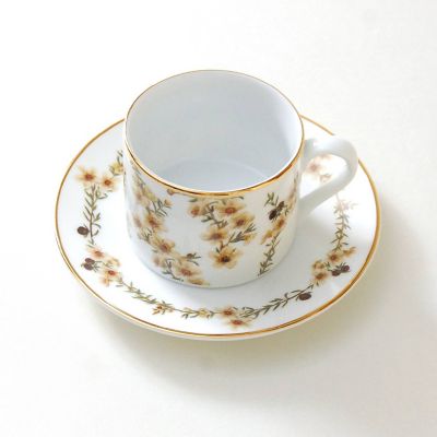 ＜スコーン専門店famfam（ファムファム）＞★サラフィートン　ボタニカルシリーズ　Ｍａｎｕｋａカップ＆ソーサーセット（金）