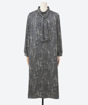 【SALE】TROIS DEUX UN(Women/大きいサイズ)/トロワ ドゥ アン プリントワンピース(クローバー) ブラックケイ ワンピース・ドレス【三越伊勢丹/公式】