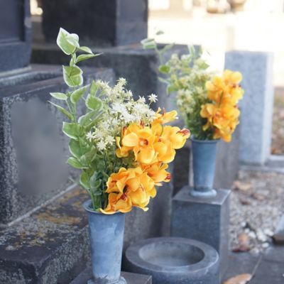 お墓用造花　蘭の花束（黄色・Ｍサイズ・１対）