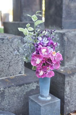 お墓用造花　蘭の花束（紫・Ｌサイズ・１対）