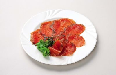 ＜魚勢＞手切りディルガーリックサーモン（養殖）