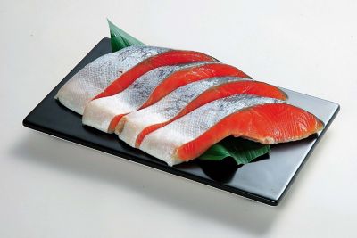 ＜魚勢＞寒風干し銀鮭中塩味　養殖（４切）
