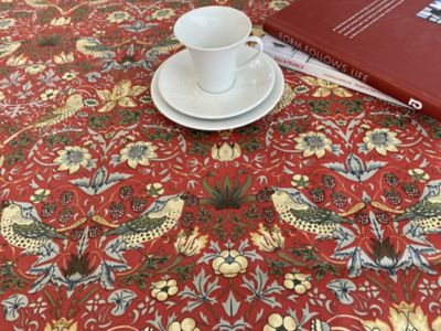 ノスディル＞ウィリアムモリス いちご泥棒 撥水テーブルクロス | AXEL