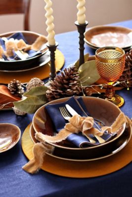 LIBERTY LONDON LEONTINE テーブルクロス ネイビー AX Linen＞クラシックソリッド テーブルクロス ネイビー