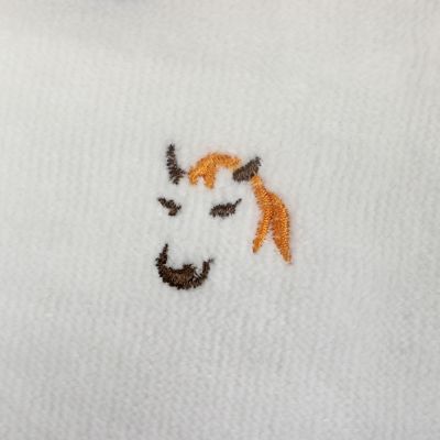 ＜ハイドロ銀チタン＞刺繍入りガーゼマスク　ふつうサイズ（１枚入）