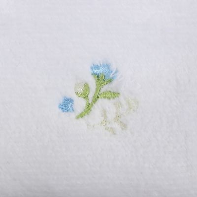 ＜ハイドロ銀チタン＞刺繍入りガーゼマスク　ふつうサイズ（１枚入）