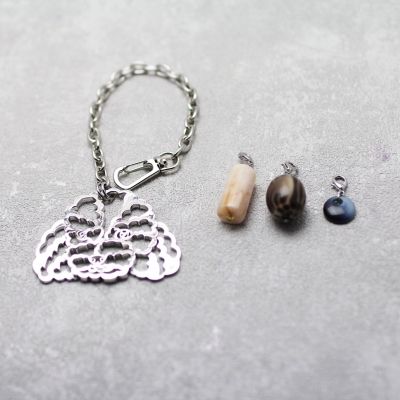 ＜Necklace-necklace＞Ｉ－２０　バッグチャーム　ＤＯＧ　トイプードル　Ｓｉｌｖｅｒ