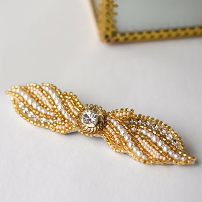 ＜オートクチュール刺繍のお店　小さな手芸屋さん＞刺繍キット「バレッタ　”Ｒｕｂａｎ　Ｏｒ”」