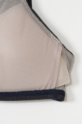 ＬＡＣＹ　ＢＲＡ　レーシーブラ