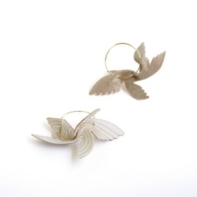 ＪＯＹ　“ＬＩＴＴＬＥ　ＢＩＲＤ“　ピアス・アイボリー