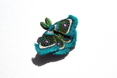 “ＭＯＴＨ“ピアス・グリーン