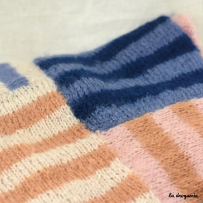 編み物キット「ブランケット　Ｒａｙｕｒｅｓ　ｄ’ｈｉｖｅｒ」