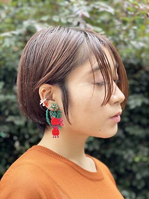 ＬＡＣＥ　ＢＯＵＱＵＥＴ　ＰＩＥＲＣＥ／ＥＡＲＲＩＮＧ　レッド