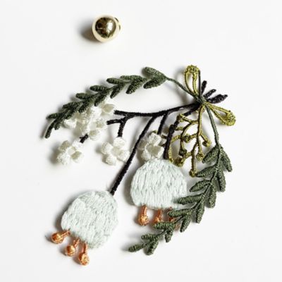 ＬＡＣＥ　ＢＯＵＱＵＥＴ　ＰＩＥＲＣＥ／ＥＡＲＲＩＮＧ　ミント