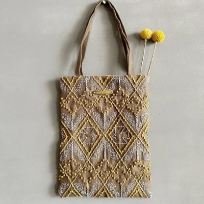 ＜堀川波・dot to dot＞ＳＡＳＨＩＫＯＳＴＩＴＣＨ　　ミニチャームバッグキット「みつけた鳥」