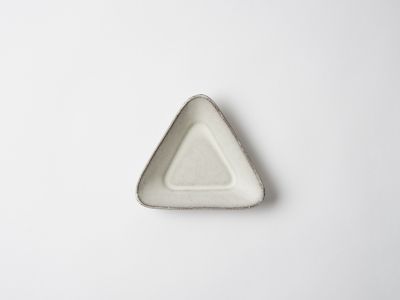 3RD CERAMICS/サード　セラミックス 【母ちゃん、ていねい　たまにガサツおまとめ】おつまみ皿　Ｔ