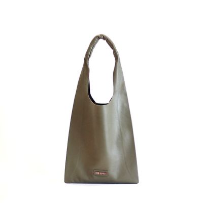 ＜andu amet＞シープスキン　トートバッグ　Ａｉｒｙ＿Ｇｒｅｅｎ　Ｆｉｅｌｄ