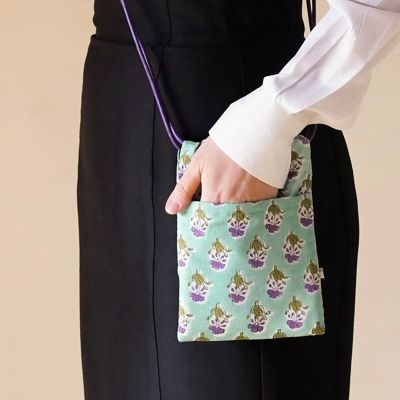 ＜嘉門工藝＞カラフル携帯サコッシュ　パープル