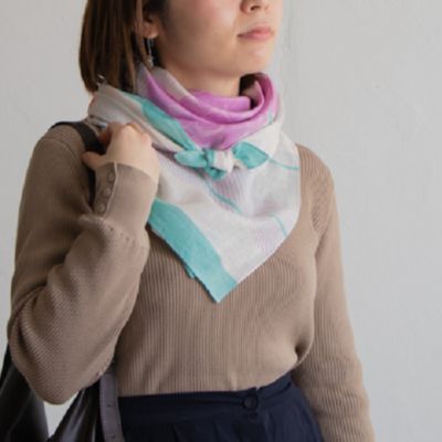 ＜ＭＵＳＵＢＩ　ＬＩＮＥＮ＞リネン風呂敷　ダリア　１００
