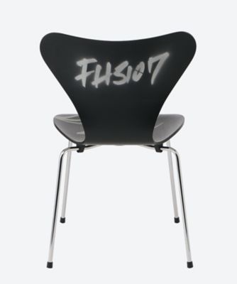 Seven Chair Limited Edition L by