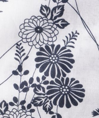 和晒二重ガーゼ寝巻　白に菊と撫子
