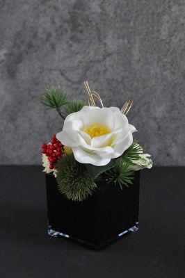 ＜FLORAL NEW YORK＞【迎春おまとめ】椿の迎春飾り　雅（アクリルベース）